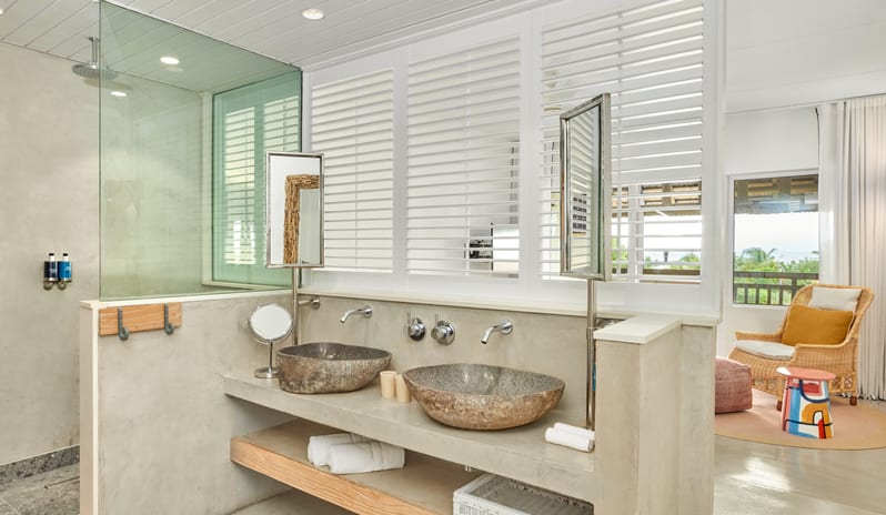 Couple Privilege Suite Sea View